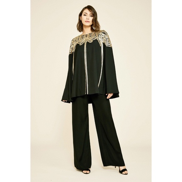 Tadashi Shoji Cato Sequin Crepe Cape - Picture 5 of 7